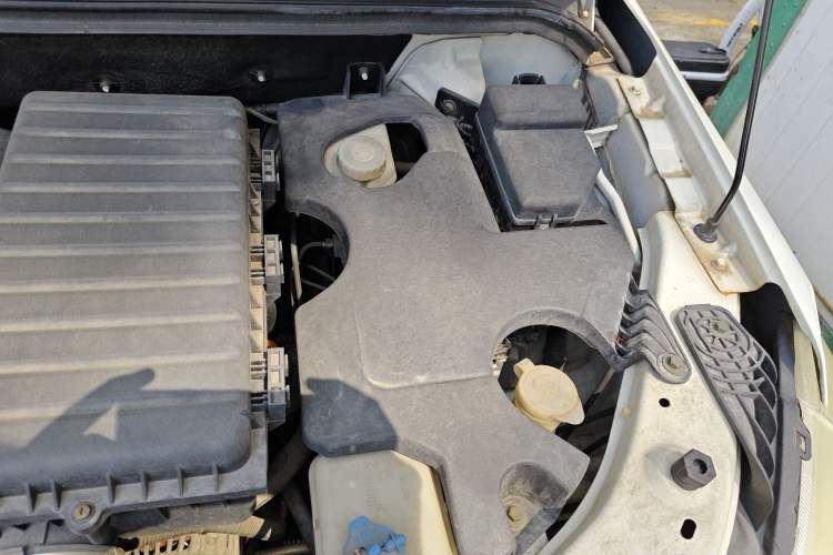 Used Lifan Auto Myway 2017 1.8L Manual Elite Model Engine Bay Left