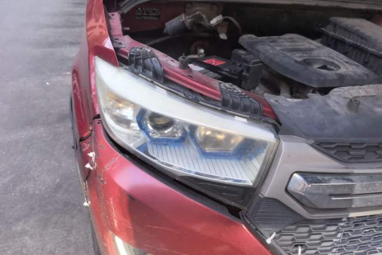 Used Lifan Auto Myway 2017 1.8L Manual Comfort Model Right Front Headlight