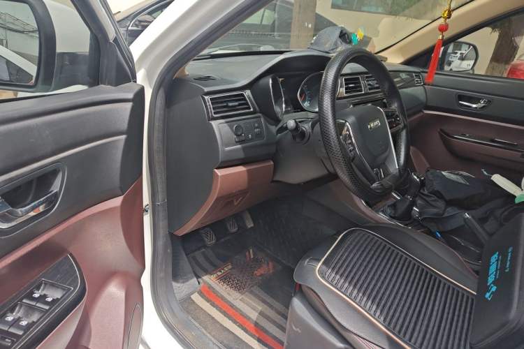 Used Lifan Auto Myway 2017 1.8L Manual Elite Model Driver Seat