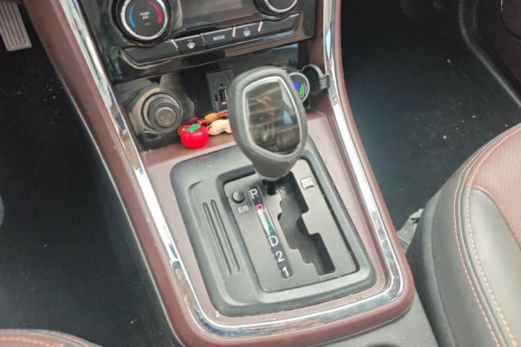 Used Lifan Auto Myway 2017 1.8L Automatic Luxury Model Gear Lever