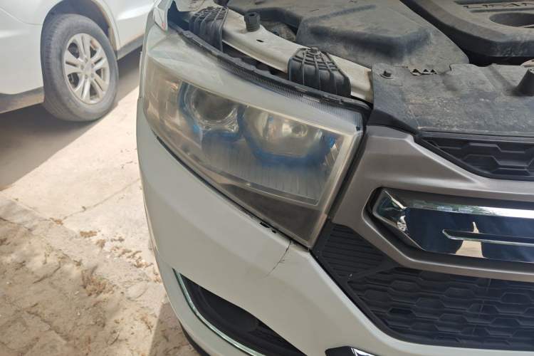 Used Lifan Auto Myway 2017 1.8L Manual Elite Model Right Front Headlight