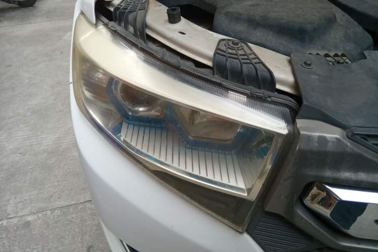 Used Lifan Auto Myway 2017 1.8L Manual Elite Model Right Front Headlight