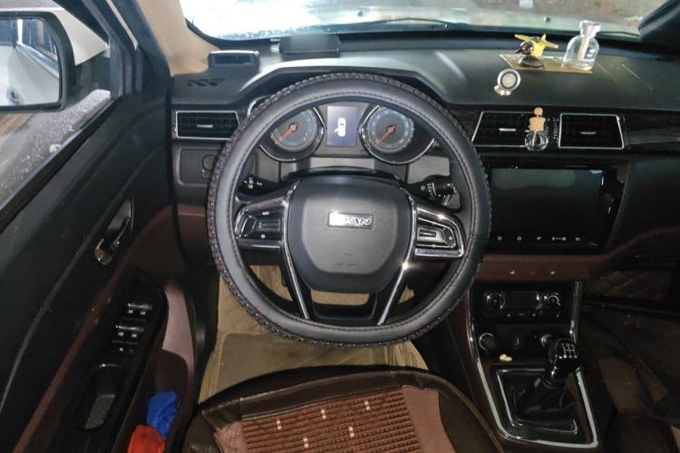 Used Lifan Auto Myway 2017 1.8L Manual Elite Model Steering Wheel