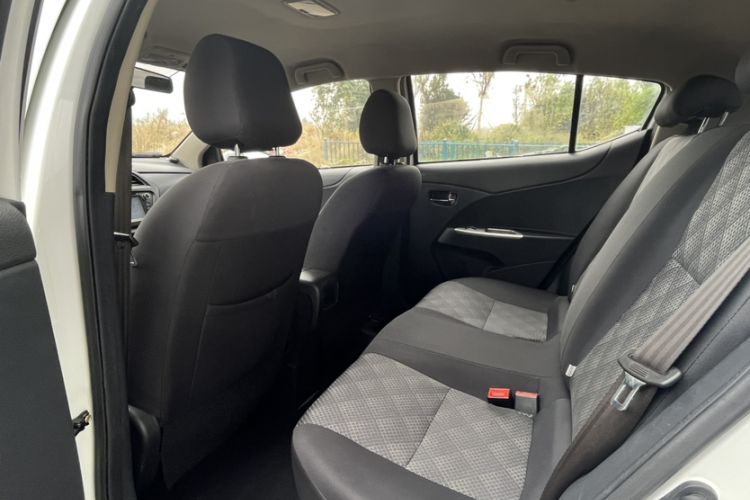 Used Lifan Auto X50 2014 1.5L Manual Elite Model Interior 1