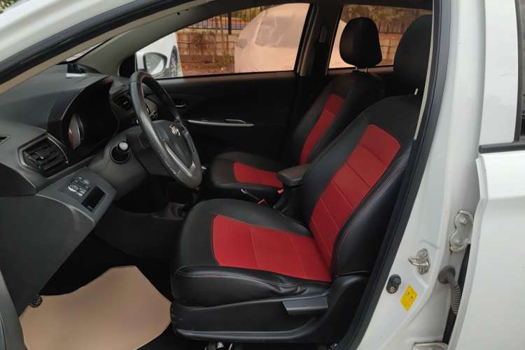 Used Lifan Auto X50 2014 1.5L Manual Luxury Model Left Front Seat