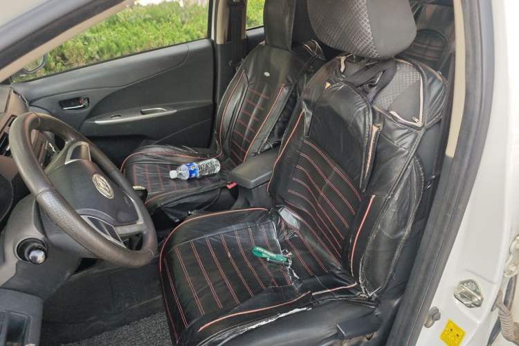Used Lifan Auto X50 2014 1.5L Manual Elite Model Left Front Seat