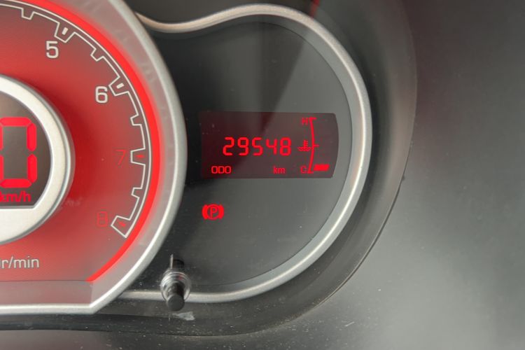 Used Lifan Auto X50 2014 1.5L Manual Elite Model Odometer Close Up