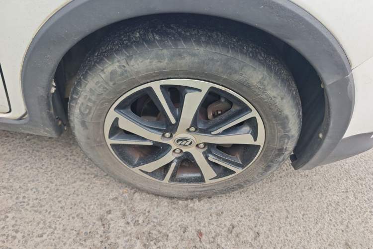 Used Lifan Auto X50 2014 1.5L Manual Elite Model Right Front Wheel Hub