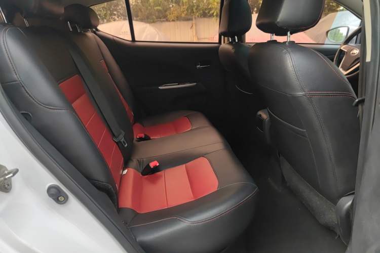Used Lifan Auto X50 2014 1.5L Manual Luxury Model Right Rear Seat
