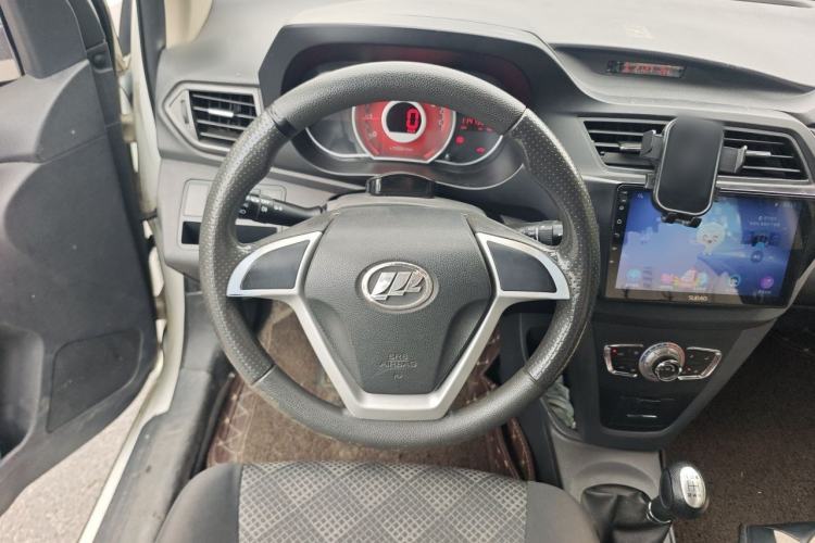 Used Lifan Auto X50 2014 1.5L Manual Elite Model Steering Wheel