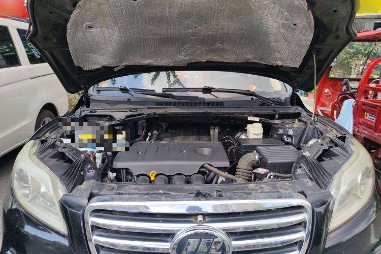 Used Lifan Auto X60 2011 1.8L Manual Luxury Model Engine Bay