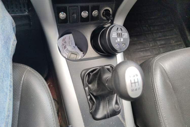 Used Lifan Auto X60 2011 1.8L Manual Luxury Model Gear Lever