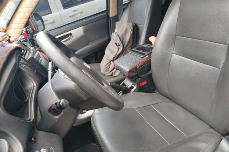 Used Lifan Auto X60 2011 1.8L Manual Luxury Model Left Front Seat