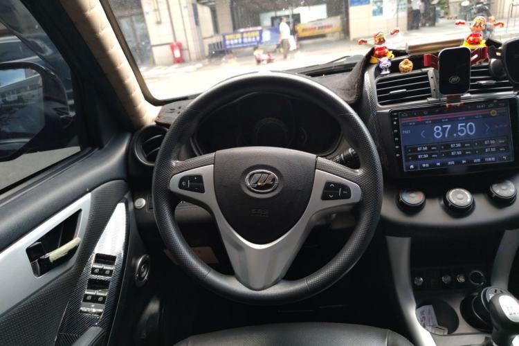 Used Lifan Auto X60 2011 1.8L Manual Luxury Model Steering Wheel