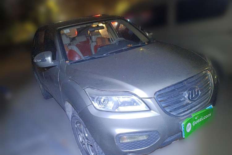 Used Lifan Auto X60 2011 1.8L Manual Comfort Version Front Right 45 Deg
