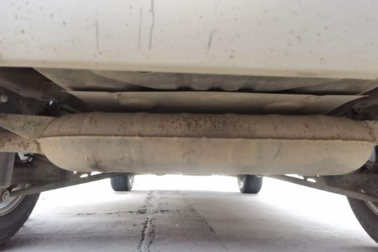 Used Lifan Auto X60 2012 Discovery Edition 1.8L Manual Comfort Model Chassis Rear