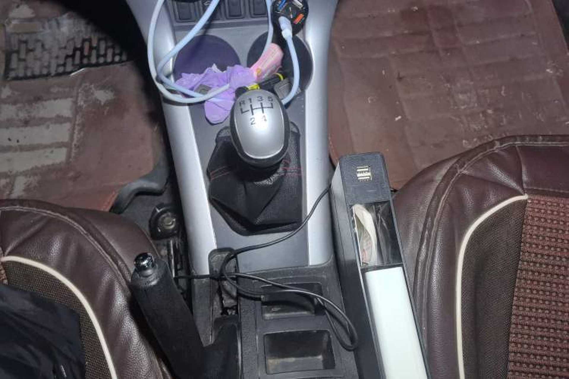 Used Lifan Auto X60 2012 Discovery Edition 1.8L Manual Luxury Model Gear Lever