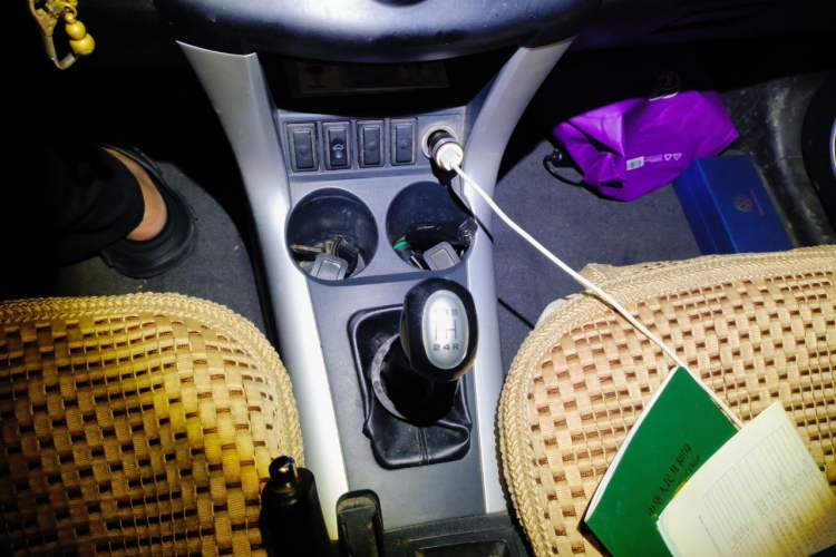 Used Lifan Auto X60 2012 Discovery Edition 1.8L Manual Luxury Model Gear Lever