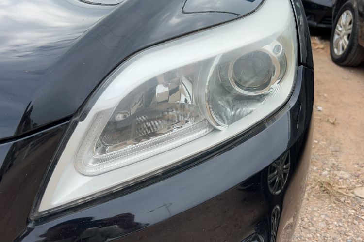 Used Lifan Auto X60 2012 Discovery Edition 1.8L Manual Luxury Model Left Front Headlight