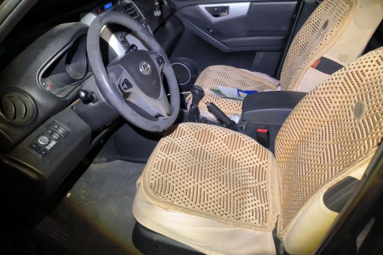 Used Lifan Auto X60 2012 Discovery Edition 1.8L Manual Luxury Model Left Front Seat