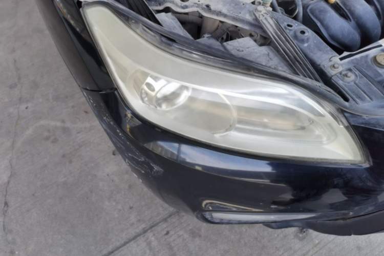 Used Lifan Auto X60 2012 Discovery Edition 1.8L Manual Comfort Model Right Front Headlight