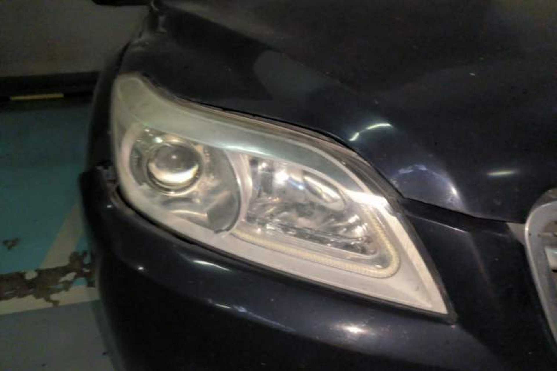 Used Lifan Auto X60 2012 Discovery Edition 1.8L Manual Luxury Model Right Front Headlight