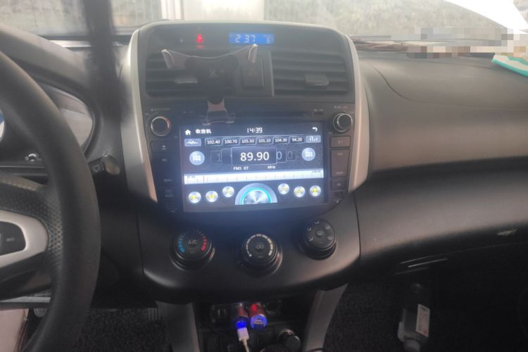 Used Lifan Auto X60 2012 Discovery Edition 1.8L Manual Luxury Model Audio And AC Panel