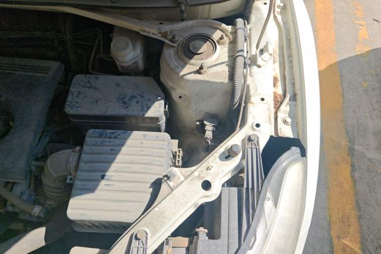 Used Lifan Auto X60 2012 Discovery Edition 1.8L Manual Comfort Model Engine Bay Left
