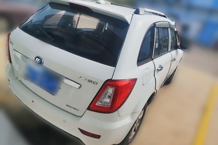 Used Lifan Auto X60 2012 Discovery Edition 1.8L Manual Luxury Model Rear Right 45 Deg