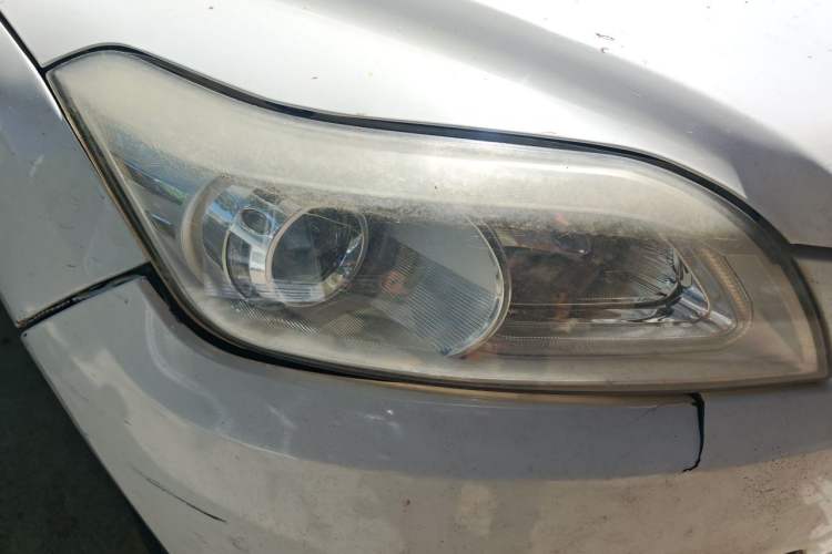 Used Lifan Auto X60 2012 Discovery Edition 1.8L Manual Comfort Model Right Front Headlight