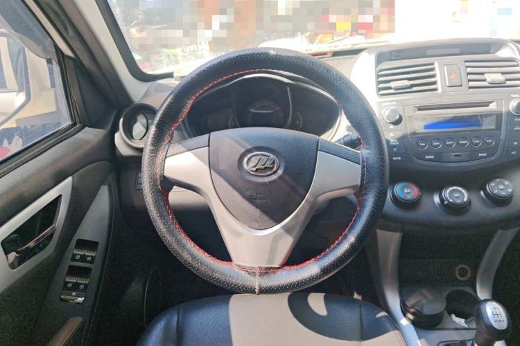Used Lifan Auto X60 2012 Discovery Edition 1.8L Manual Comfort Model Steering Wheel