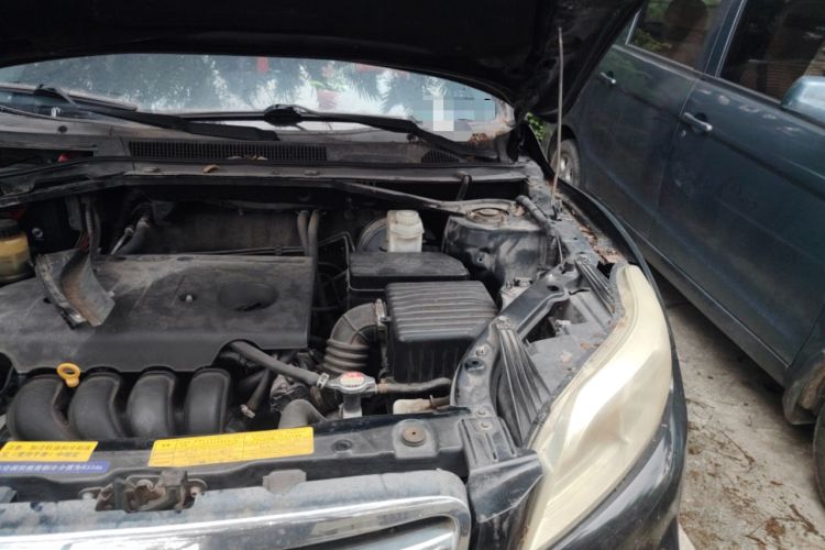 Used Lifan Auto X60 2013 1.8L Manual Champion Edition Engine Bay Left