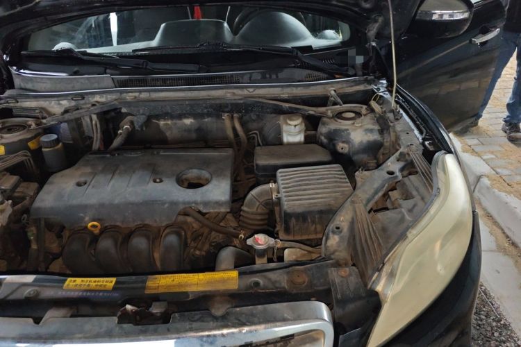 Used Lifan Auto X60 2013 1.8L Manual Champion Edition Engine Bay Left