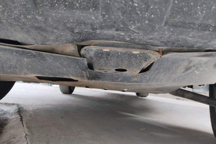 Used Lifan Auto X60 2013 1.8L Manual Champion Edition Chassis Front