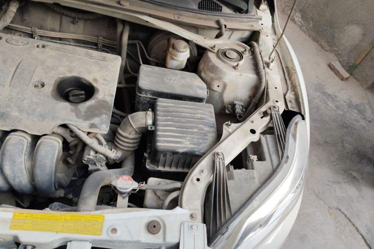 Used Lifan Auto X60 2013 1.8L Manual Champion Edition Engine Bay Left