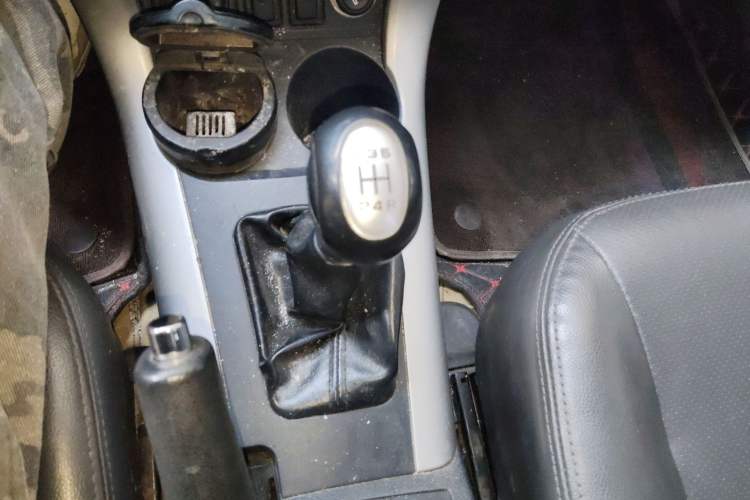 Used Lifan Auto X60 2013 1.8L Manual Champion Edition Gear Lever