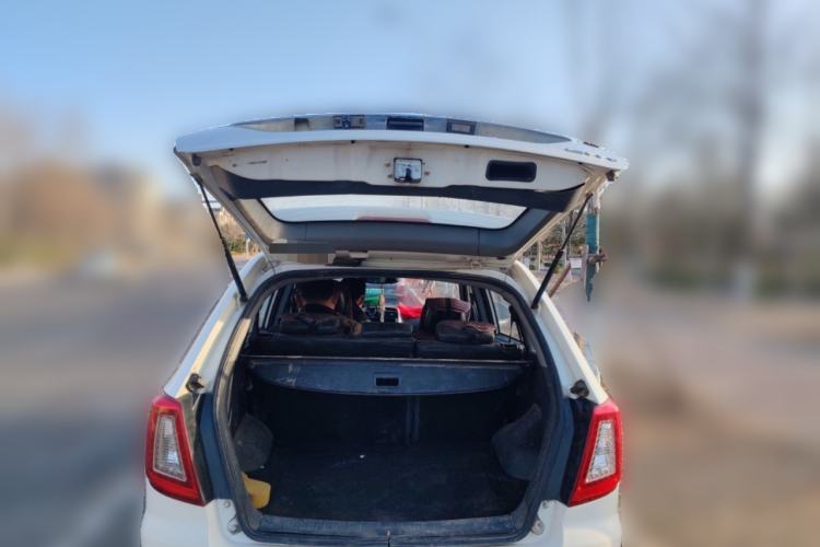Used Lifan Auto X60 2013 1.8L Manual Champion Edition Trunk