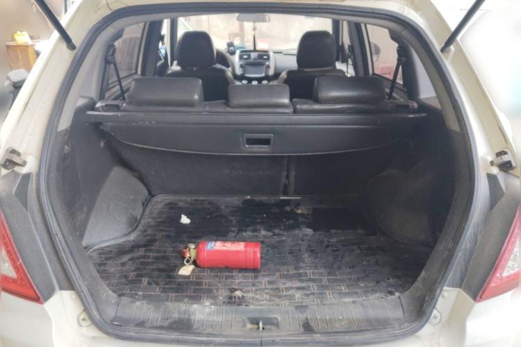 Used Lifan Auto X60 2013 1.8L Manual Champion Edition Trunk