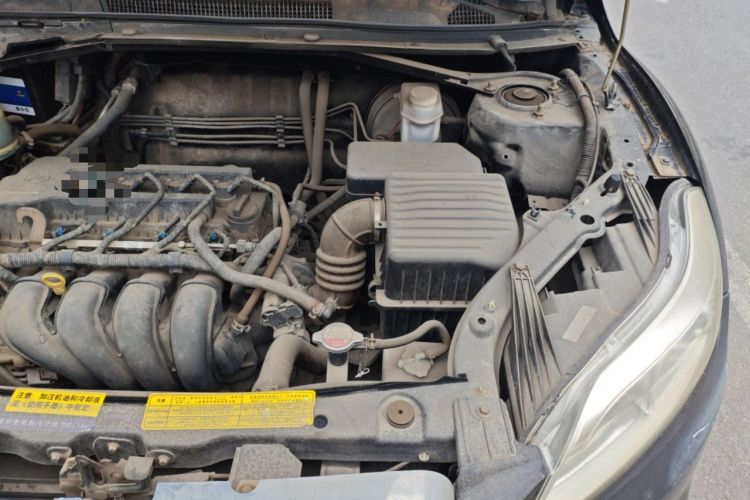 Used Lifan Auto X60 2015 1.8L Manual Comfort Model China V Standard Engine Bay Left