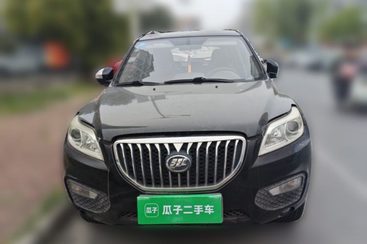Used Lifan Auto X60 2015 1.8L Manual Comfort Model China V Standard Front