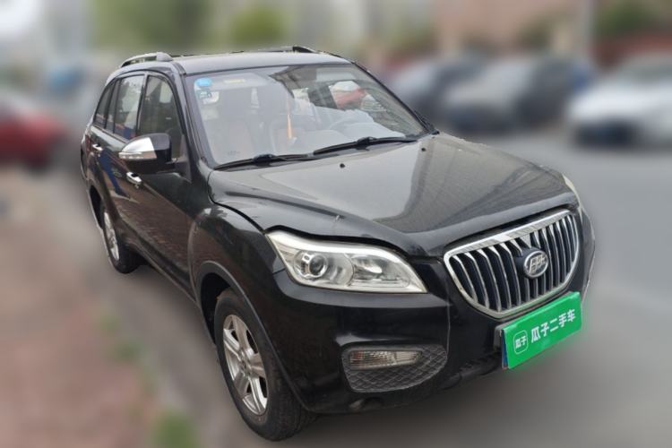 Used Lifan Auto X60 2015 1.8L Manual Comfort Model China V Standard Front Right 45 Deg
