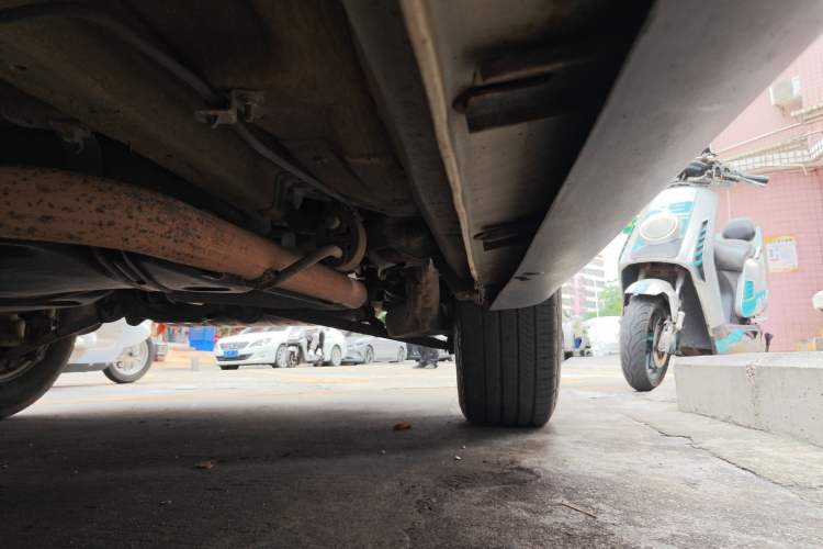 Used Lifan Auto X60 2015 1.8L CVT Comfort Model China IV Standard Chassis Rear Left