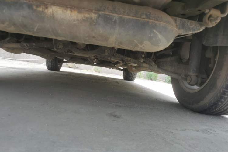 Used Lifan Auto X60 2015 1.8L Manual Luxury Model China IV Standard Chassis Rear