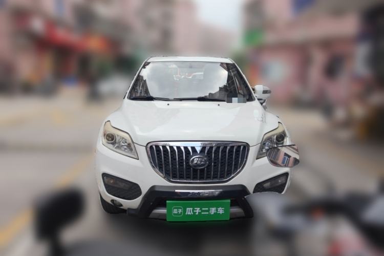 Used Lifan Auto X60 2015 1.8L CVT Comfort Model China IV Standard Front