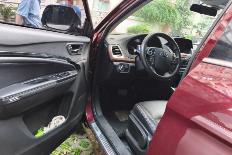 Used Lifan Auto X80 2017 2.0T Automatic Comfort Model Driver Seat