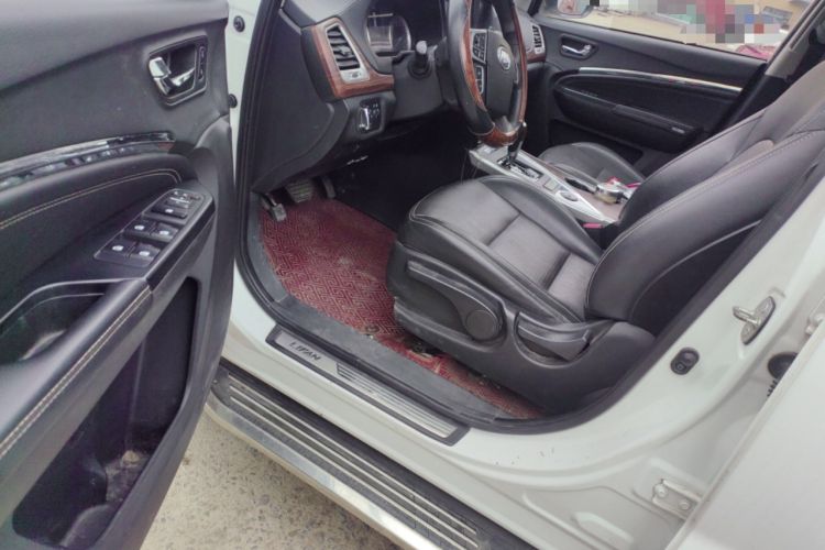 Used Lifan Auto X80 2017 2.0T Automatic Comfort Model Driver Seat
