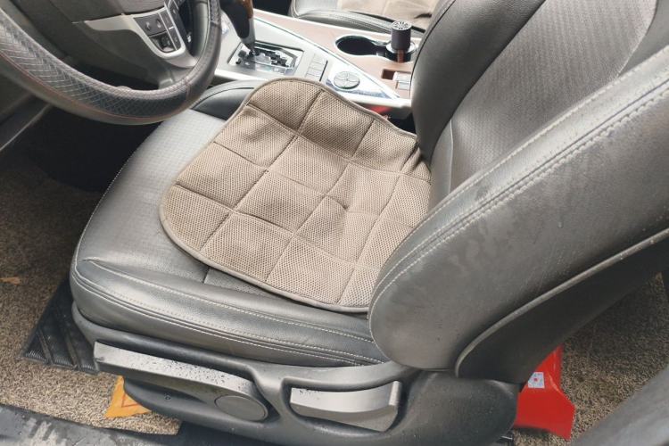 Used Lifan Auto X80 2017 2.0T Automatic Comfort Version Driver Seat