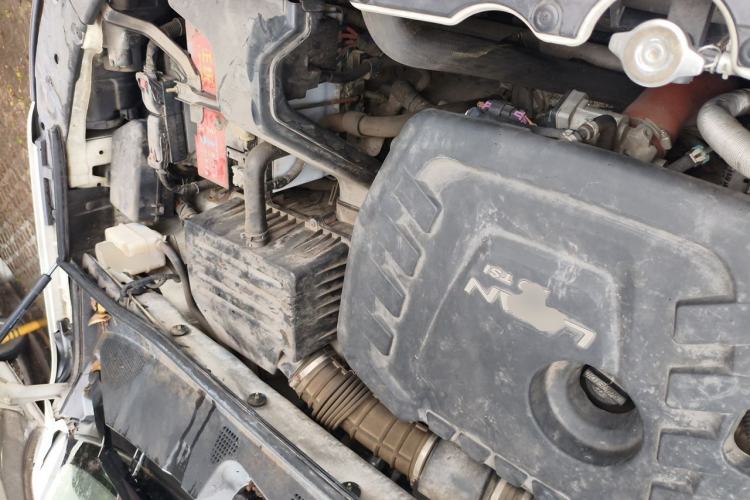 Used Lifan Auto X80 2017 2.0T Automatic Comfort Version Engine Bay