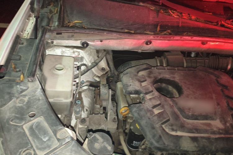 Used Lifan Auto X80 2017 2.0T Automatic Comfort Version Engine Bay Right