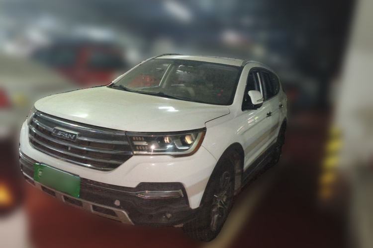Used Lifan Auto X80 2017 2.0T Automatic Comfort Version Guazi used car, China used car export, Used car for sale, Used cars, Cheapest cars for sale